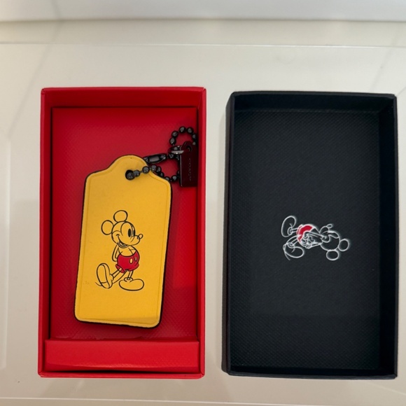 Rare Disney x Coach Mickey Mouse Yellow Hang Tag - Picture 4 of 7